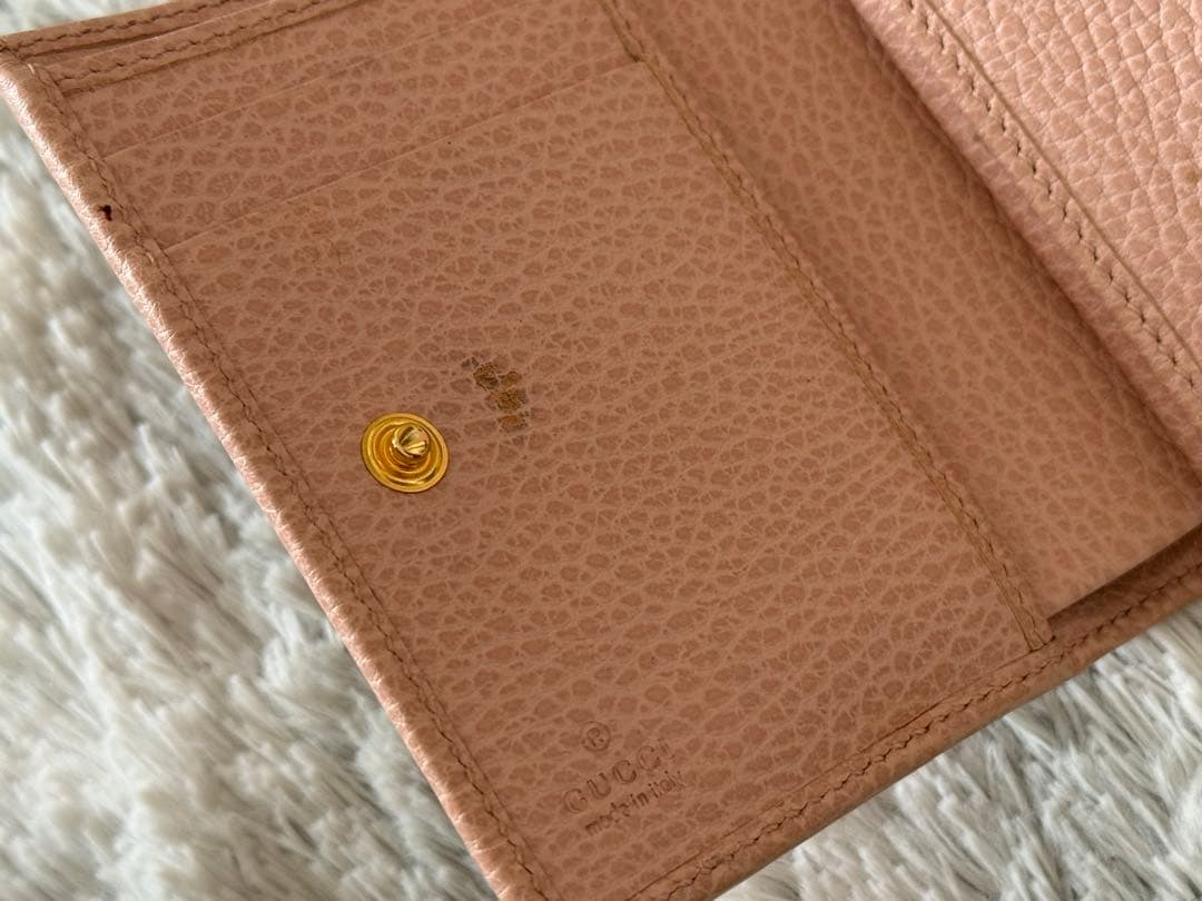 GUCCI ピンク レザー 三つ折り財布