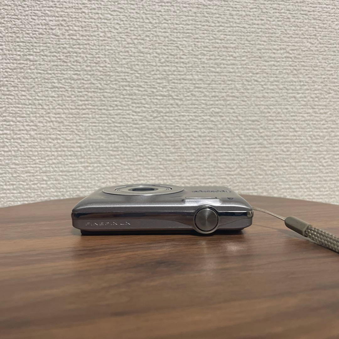 【オールドコンデジ】 FUJIFILM FinePix JX550