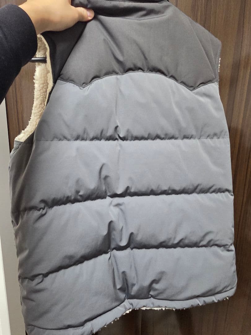 Patagonia リバーシブルダウンベスト　Sサイズ