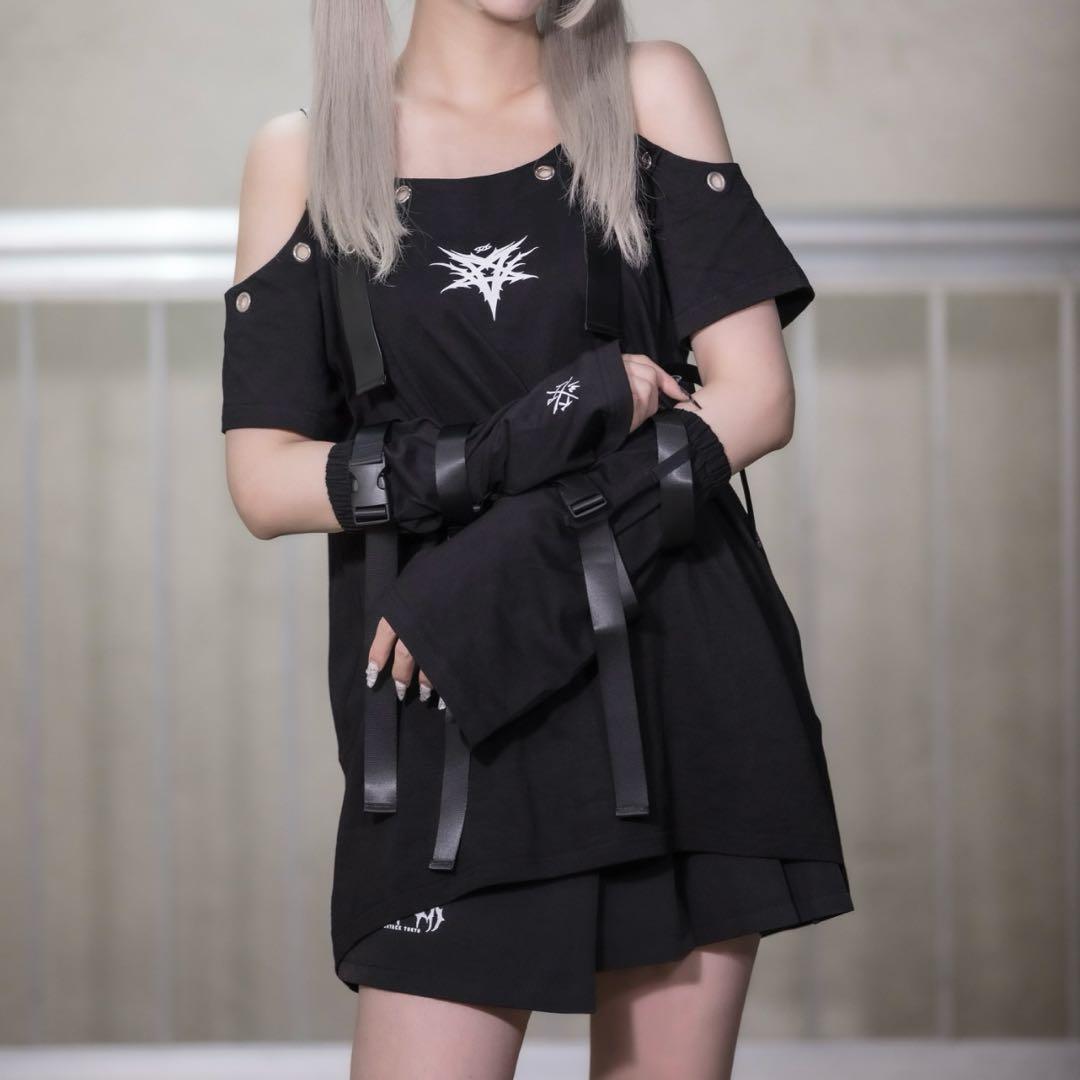 【新品】ケリークロージング アームカバー付 オフショル サスペンダー ブラック