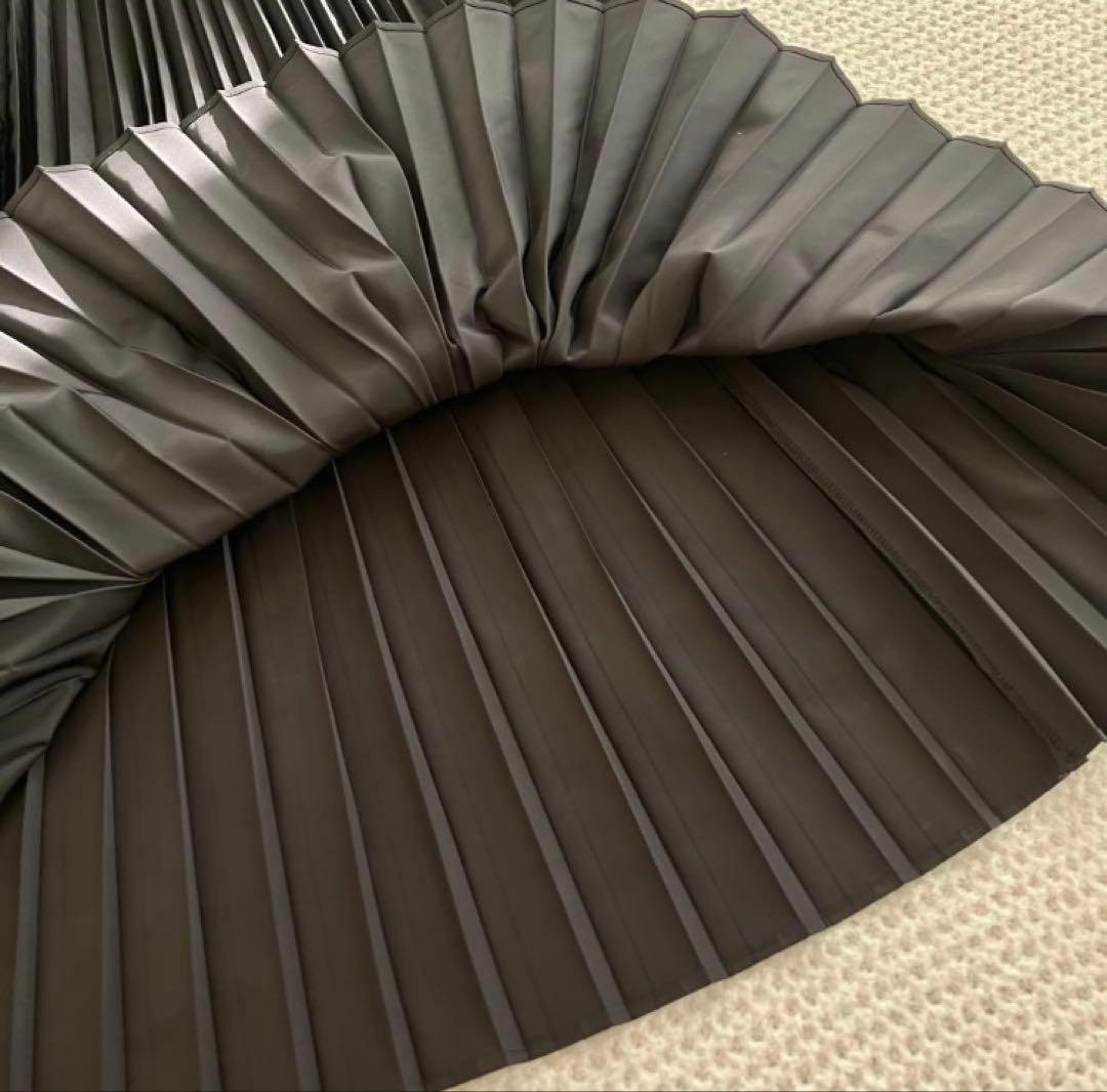 【美品】machatt マチャット アシンメトリープリーツスカート ブラック