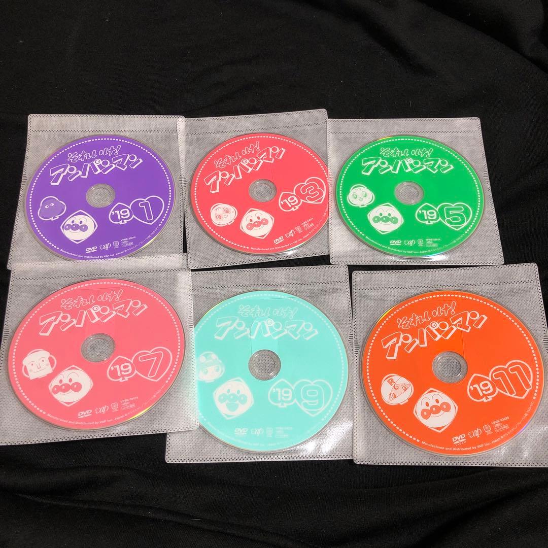 それいけ！アンパンマン2019 1ー12巻　DVD 全巻