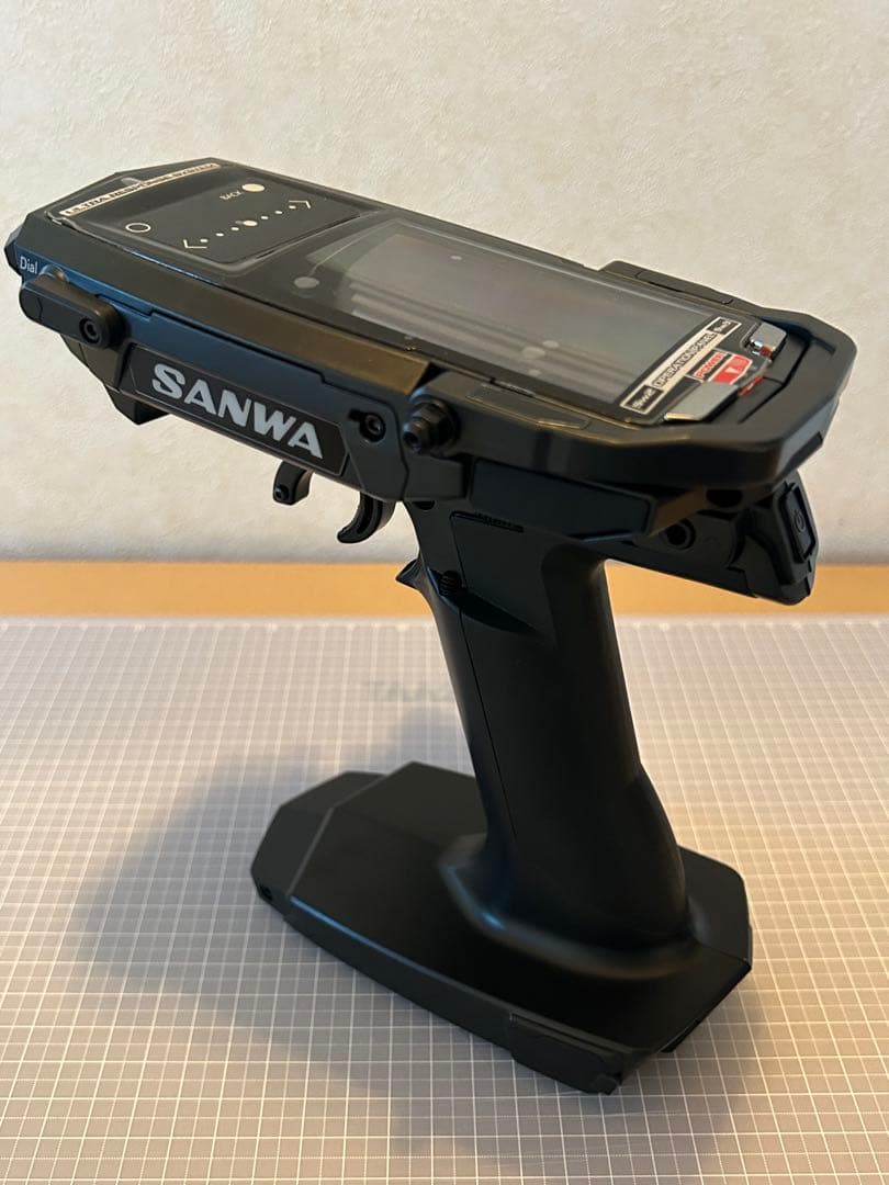 ★美品★【三和電子機器】SANWA M17 ラジコン 送信機
