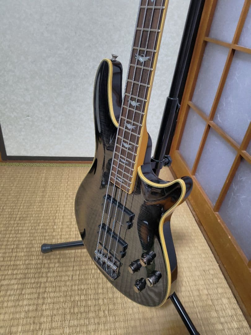 ベース Schecter Omen extreme-4