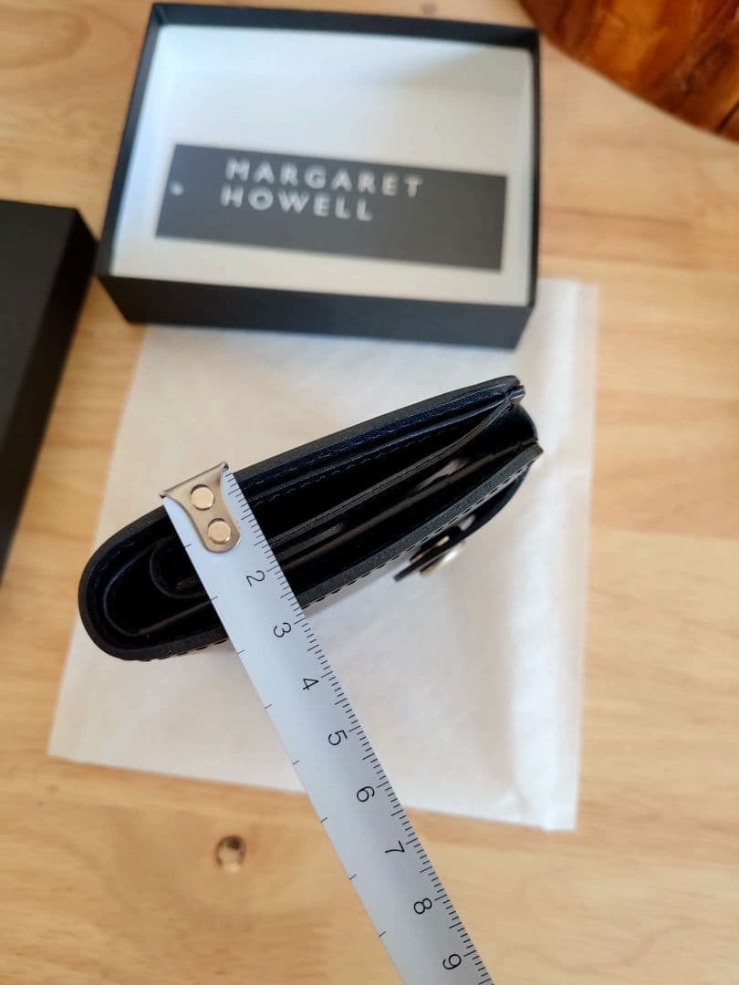マーガレット・ハウエル MARGARET HOWELLOILED LEATHER