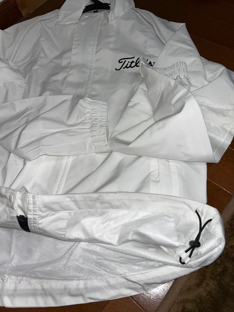 50です Titleist レインウェアセット ホワイト/ブラック