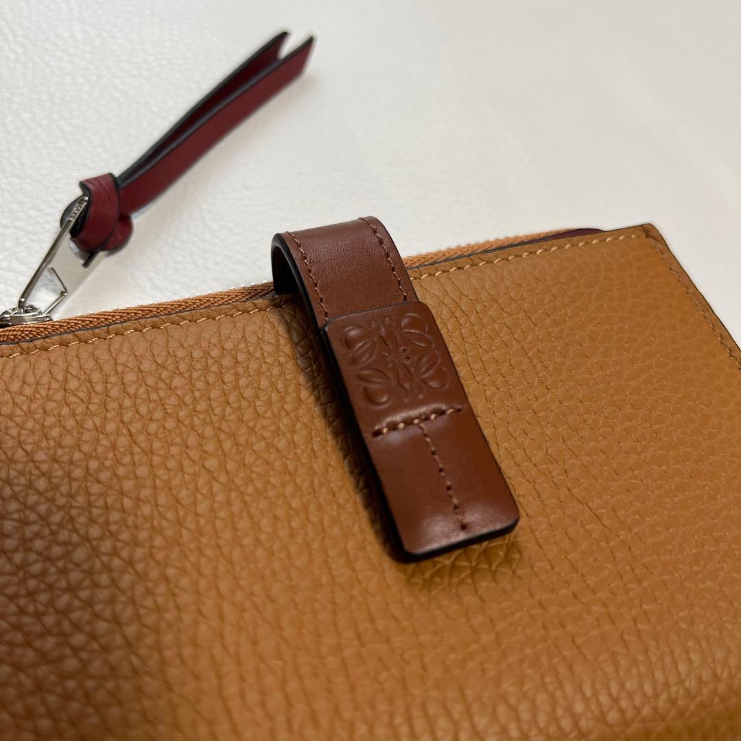 ショッパー付き！LOEWE ロエベ コンパクト ジップウォレット ミニ財布