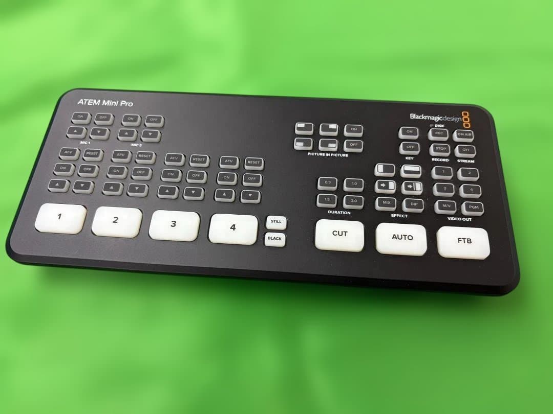 【新品同様】Blackmagic Design ATEM Mini Pro