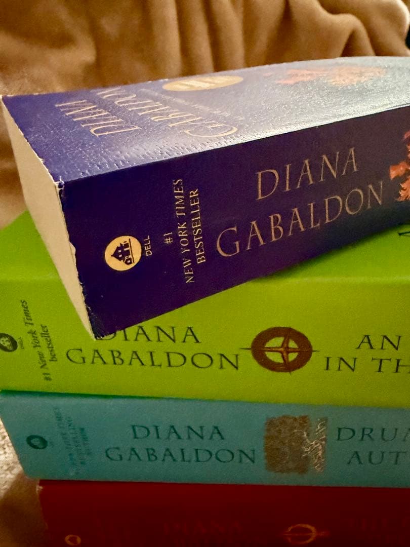 DIANA GABALDON著　OUTLANDERシリーズ8冊
