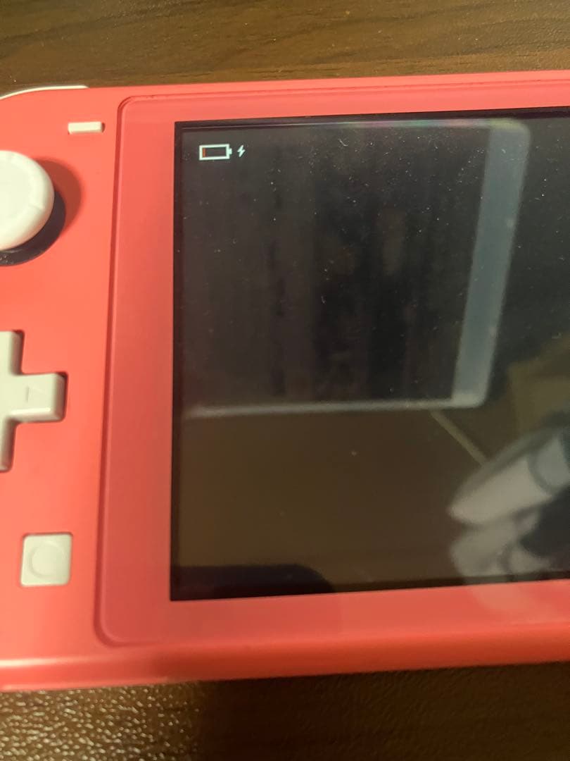 ジャンク　Switchライト　コーラルピンク　充電不良　みまもり設定