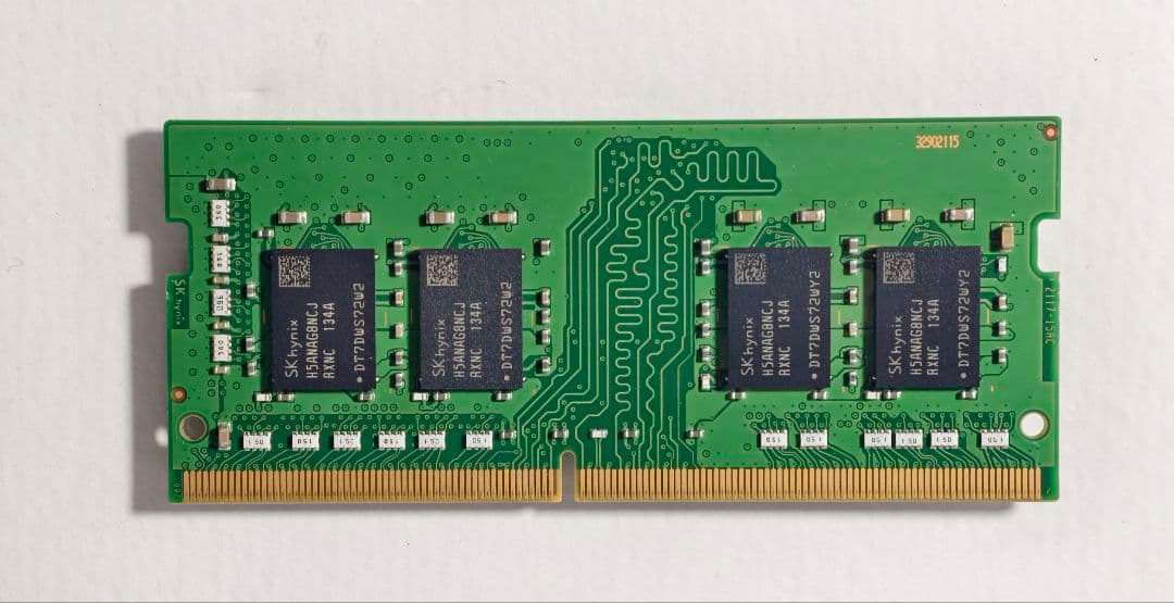 【中古】ノートPC用 SO-DIMM DDR4メモリ 16GB 1枚
