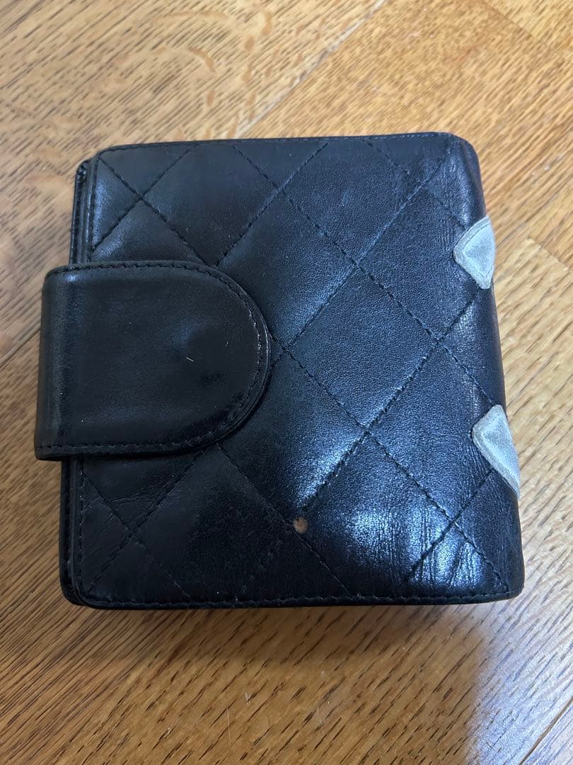 CHANEL 二つ折り財布 黒