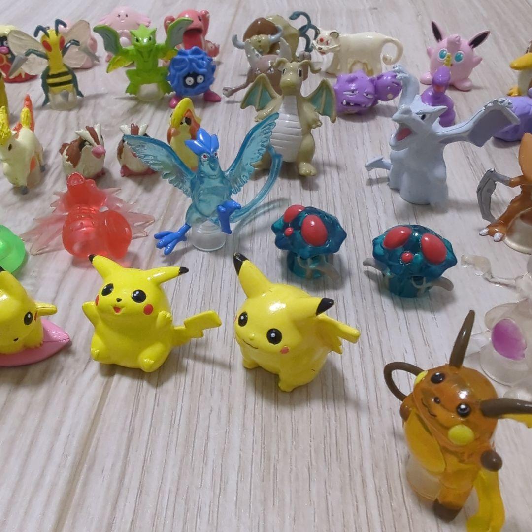 ポケモン　ガチャガチャ　フィギュア　90年代　初代　レトロ　当時物　クリア素材