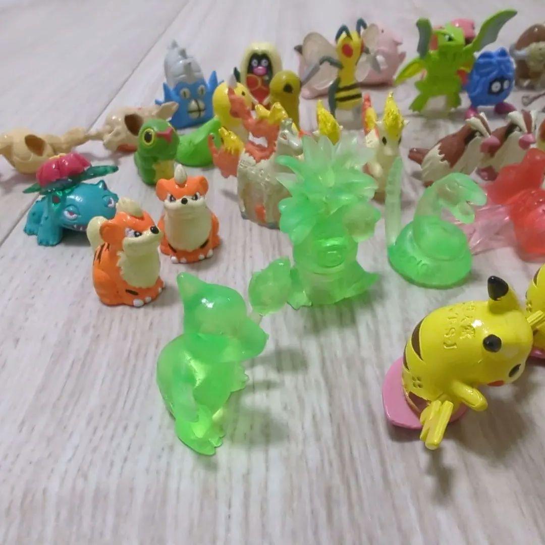 ポケモン　ガチャガチャ　フィギュア　90年代　初代　レトロ　当時物　クリア素材