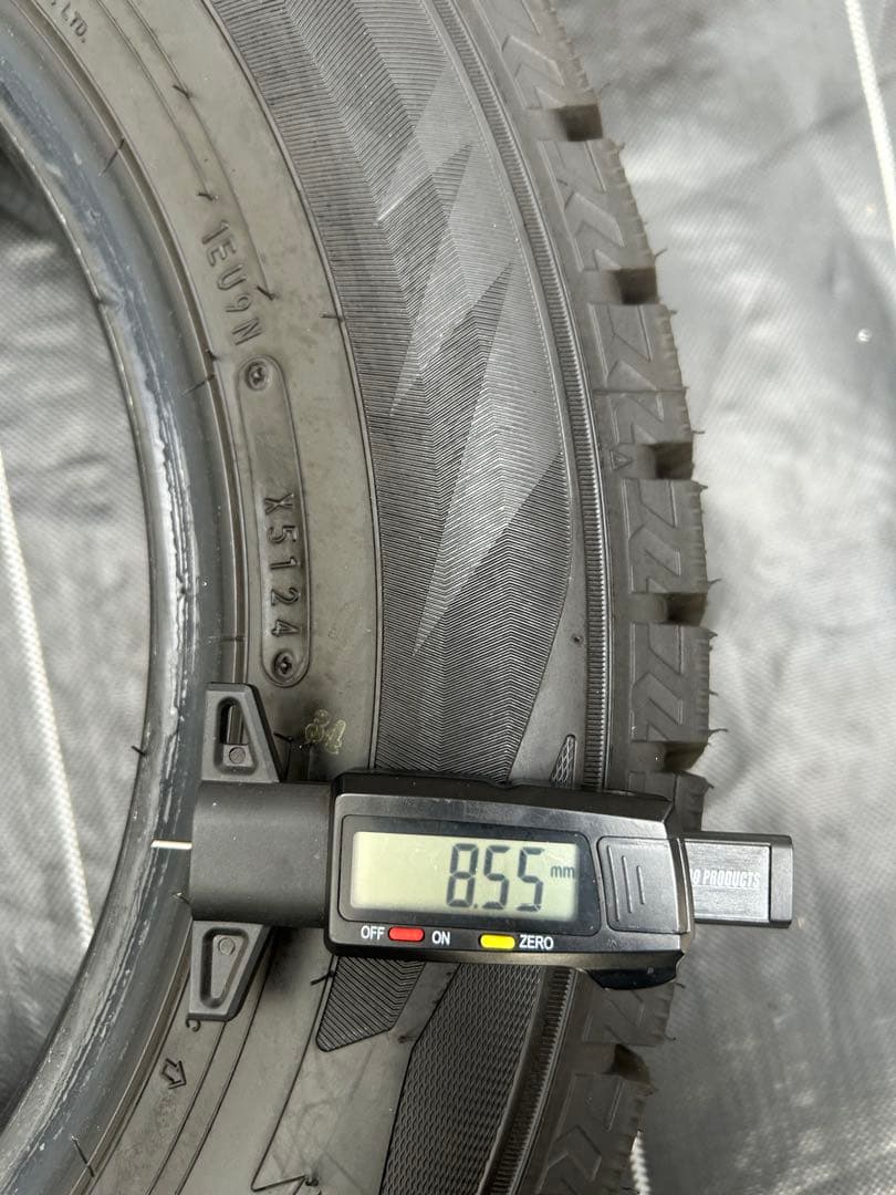 195/65R15 24年製　スタッドレス1本