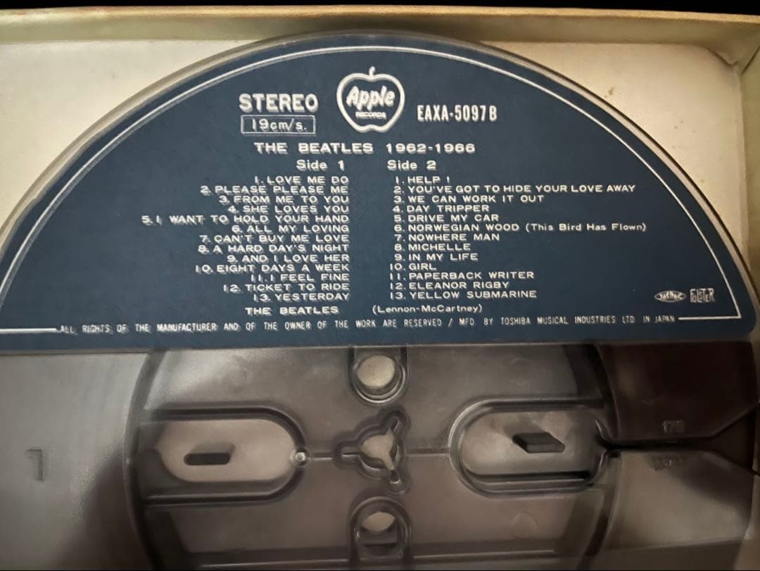 ビートルズ　赤盤　4トラック　The Beatles