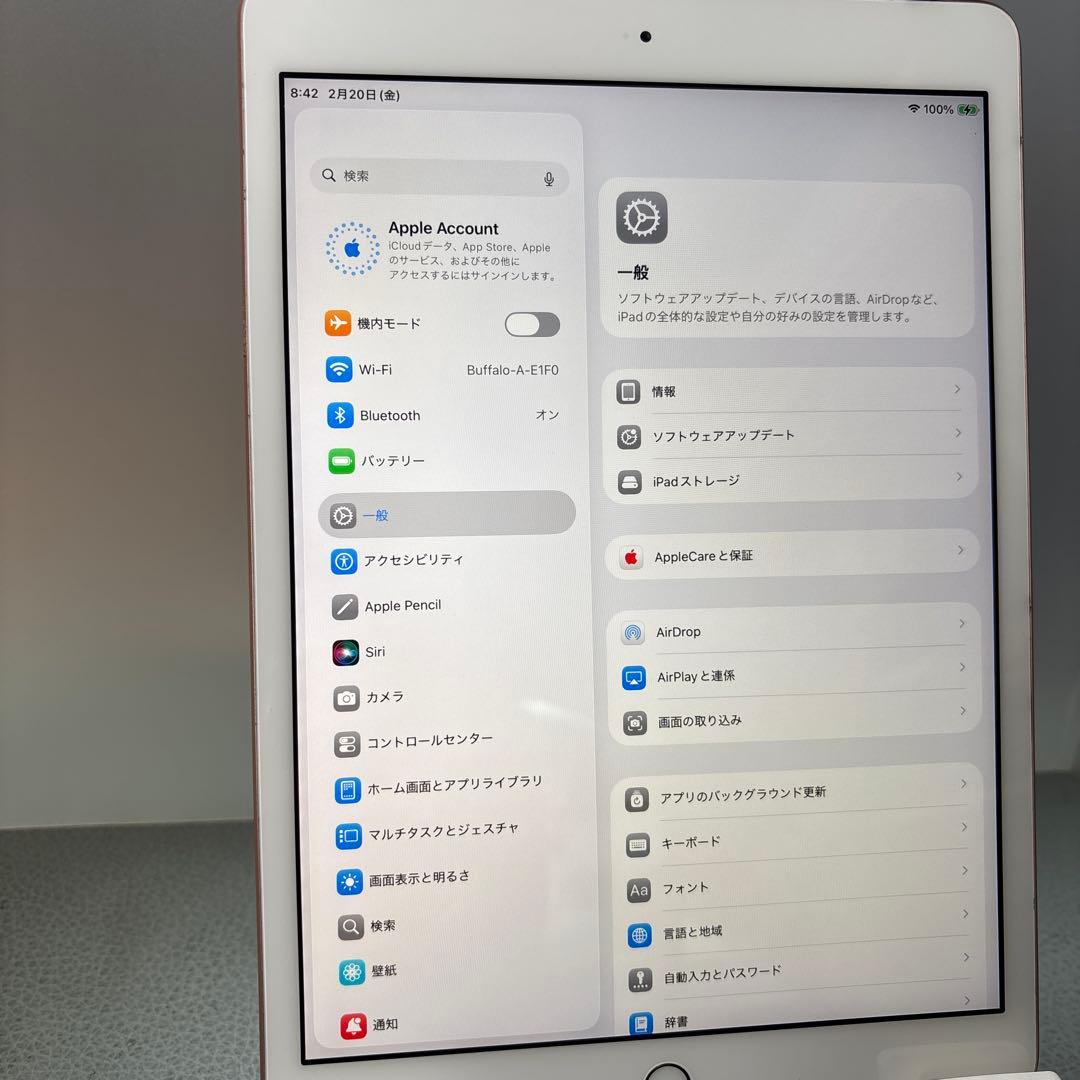 iPad 第8世代 128G Wi-Fi 94％ 新同品gold