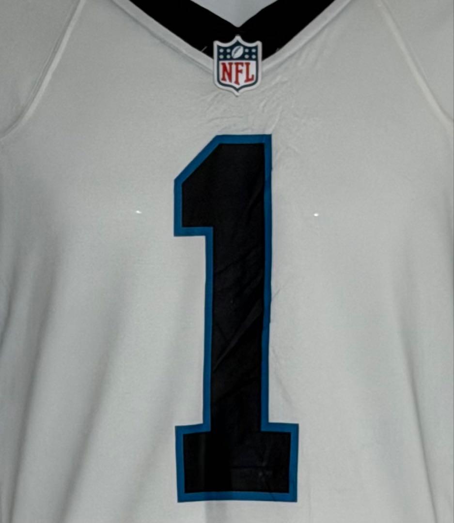 ナイキ 半袖NFL カロライナ・パンサーズ ユニフォーム 白系 XLサイズ