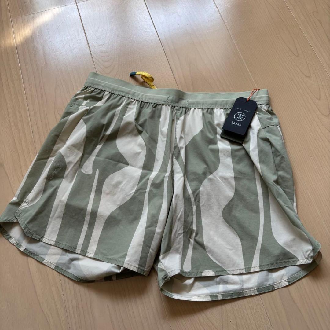 新品　上下セットROARK RUN AMOK