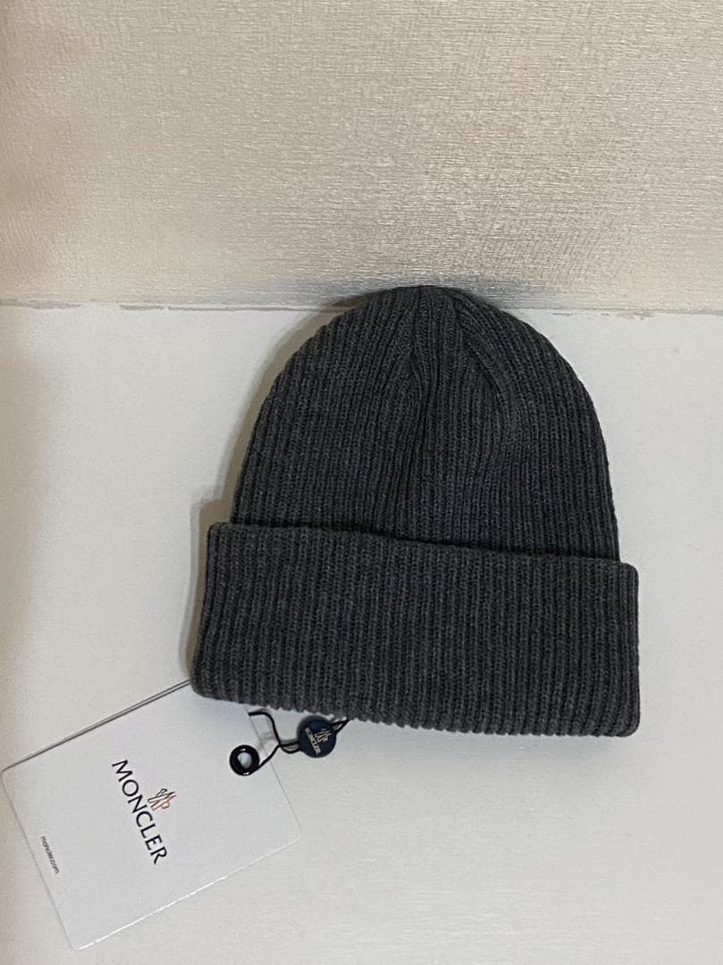 MONCLER ダークグレー ニット帽~~~
