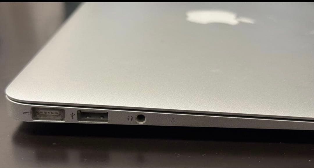 MacBook Air (Intel Core i5) 11インチ✨