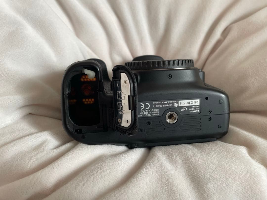 Canon EOS 70D デジタル一眼レフ
