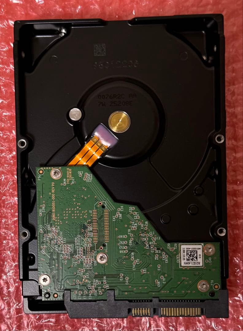 送料無料★使用 35時間★4TB★WD Red Plus