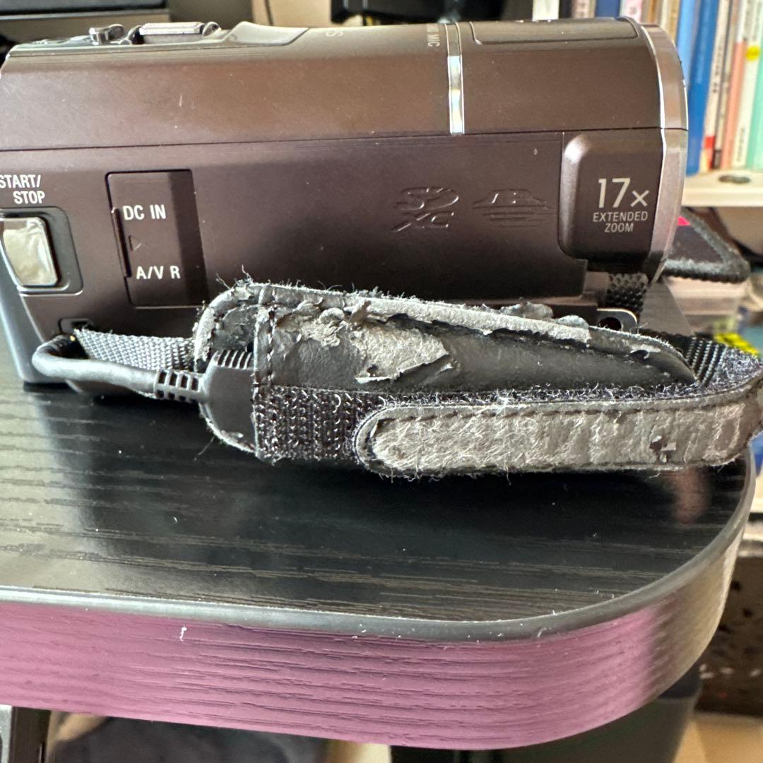 ② SONY　HDR-PJ40