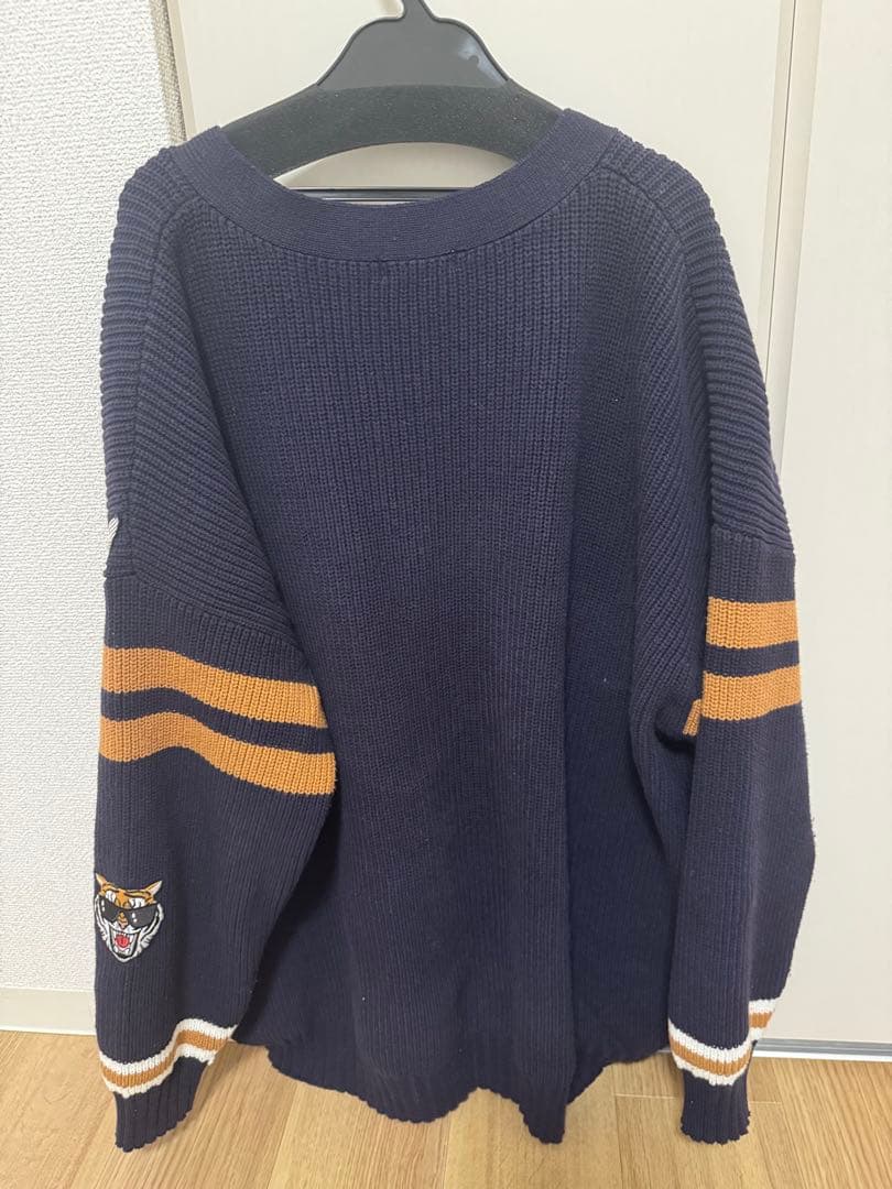 ダーリッチ カレッジワッペンVネックニットカーディガン ネイビー