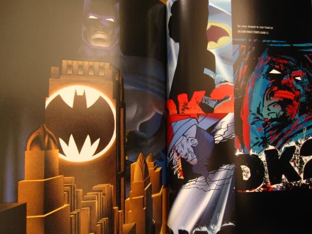 Absolute The Dark Knight　BATMAN　バットマン