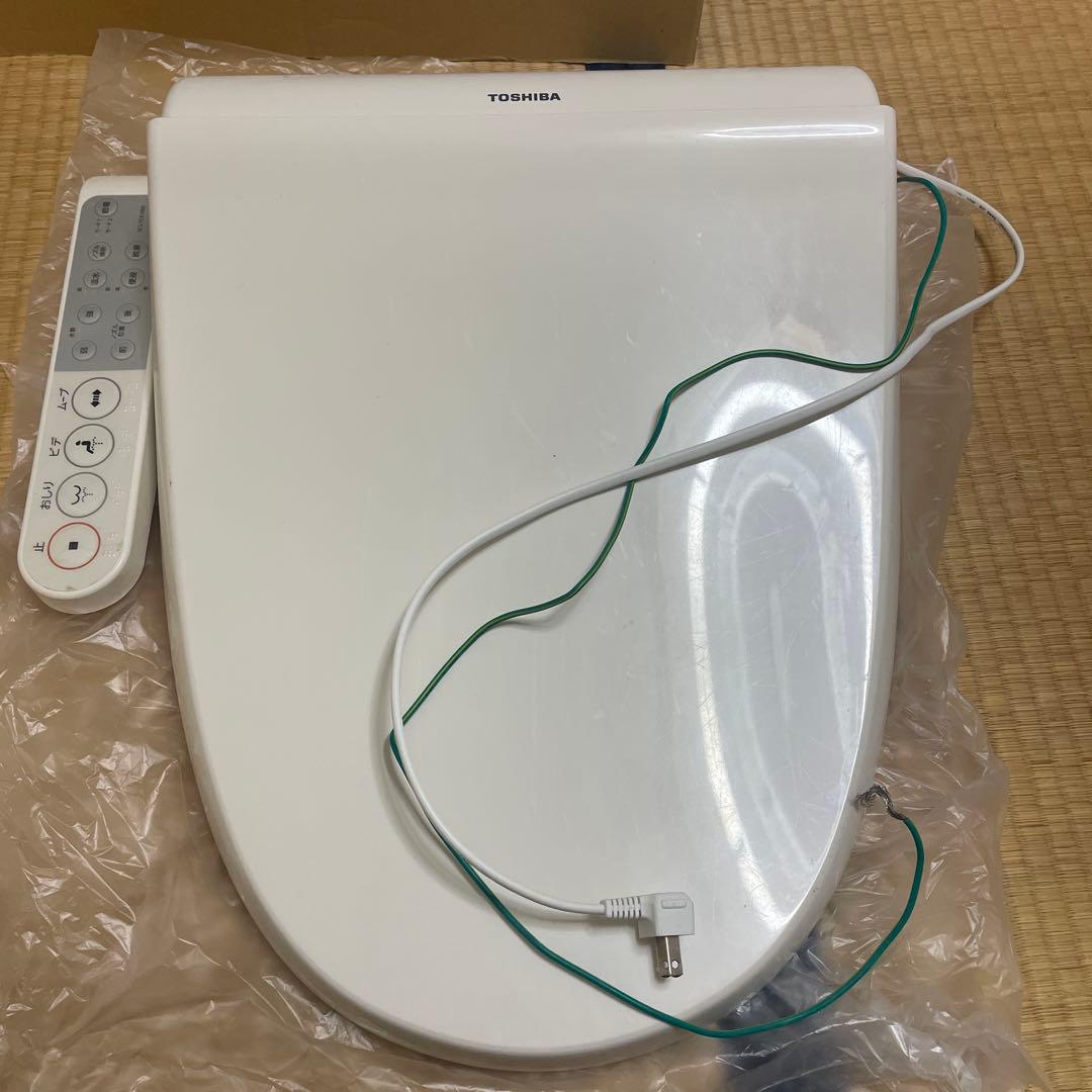 東芝温水洗浄便座 SCS-TCK1000