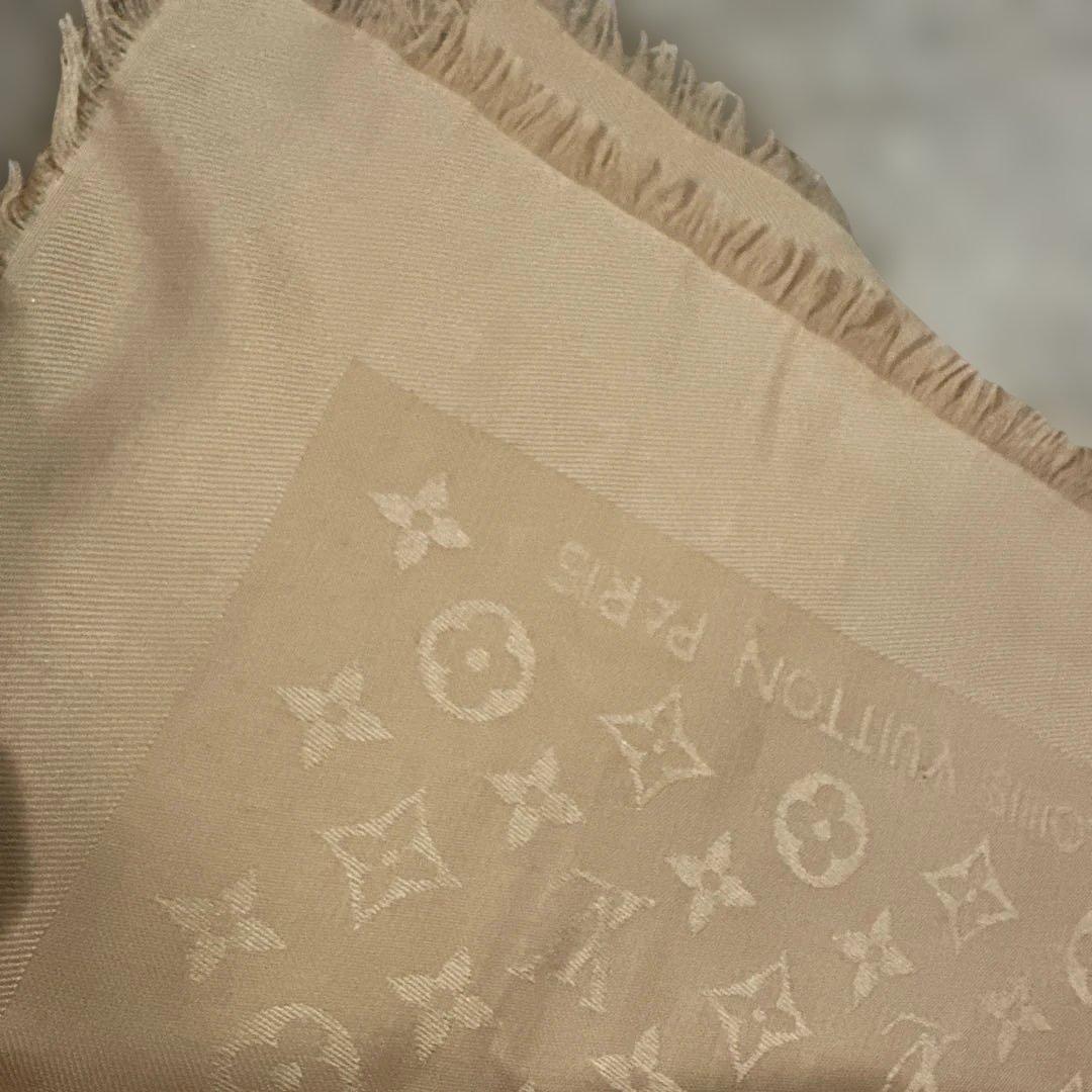 LOUIS VUITTON ベージュ ストール