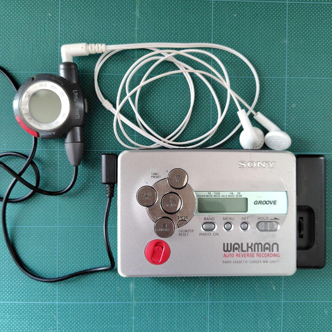 SONY WM-GX677　銀色　カセットウォークマン　ジャンク
