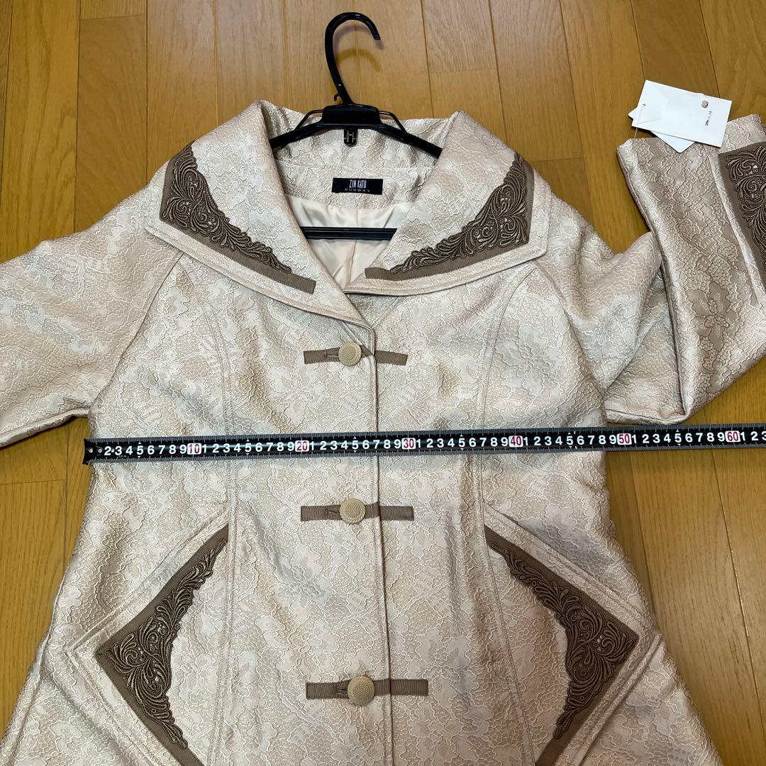 ジンカトー　ロングコート　ベージュ、　L￼￼