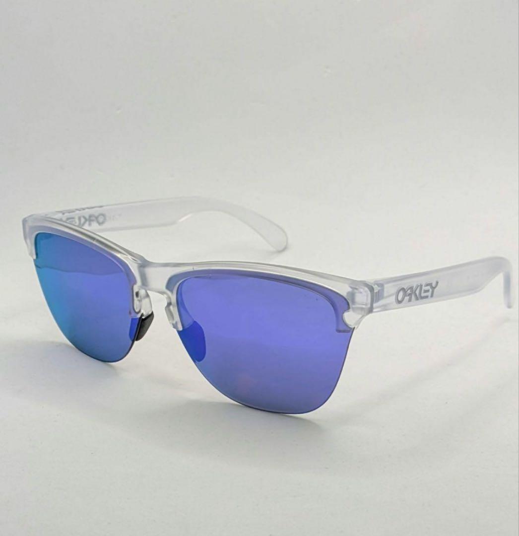 OAKLEY 　クリアフレーム　FROGSKINS LITE