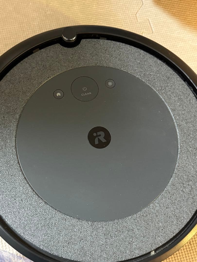 iRobot Roomba i3＋本体、クリーンベース、電源コード付き