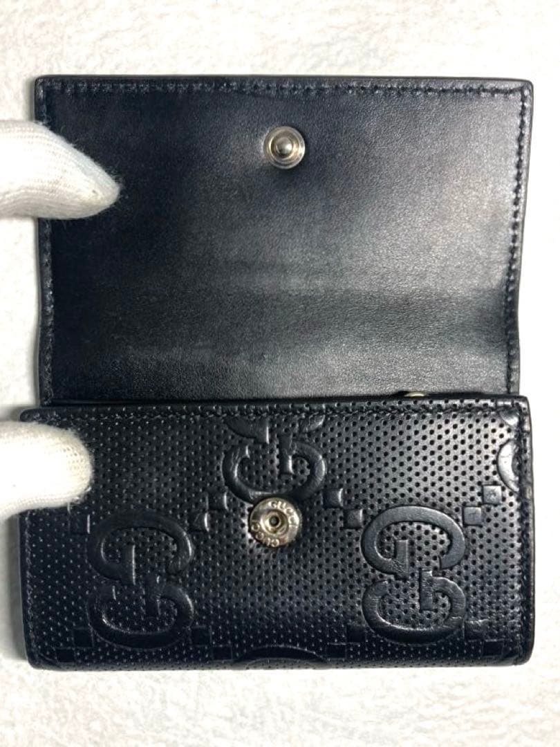 良品　GUCCI グッチ　GGエンボス レザー　キーリング付き　6連キーケース