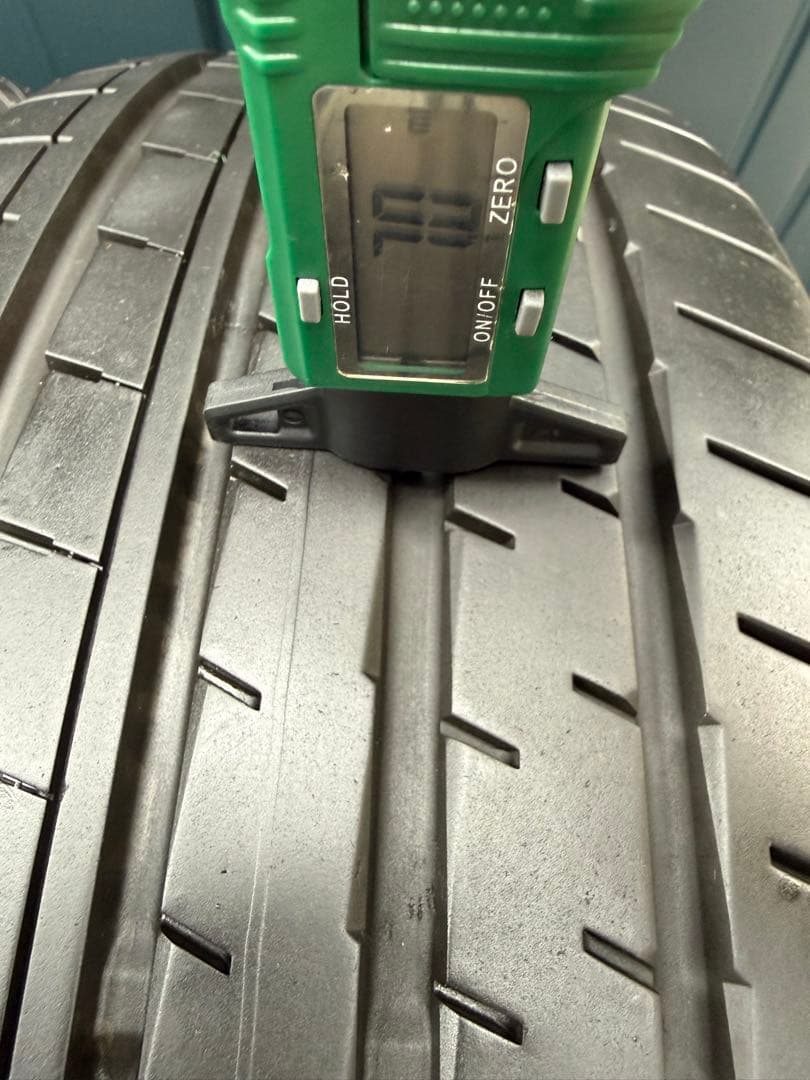2️⃣235/60R18 ADVAN V61 2025年製 4本【同一商品同時購入】
