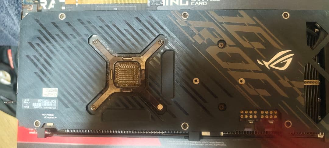 グラフィックボード・グラボ・ビデオカード ASUS ROG STRIX RADEON RX6700XT 12GB