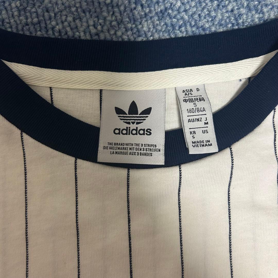 adidas originalsリニア グラフィック カリ 半袖Tシャツ S