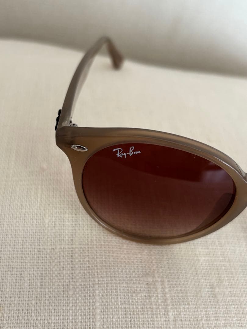 Ray-Ban レイバン サングラスRB2180F ベージュ