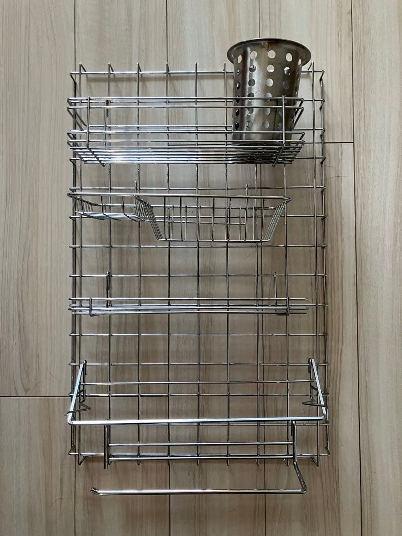 THE CONRAN SHOPコンランショップキッチン収納スチールメッシュパネル