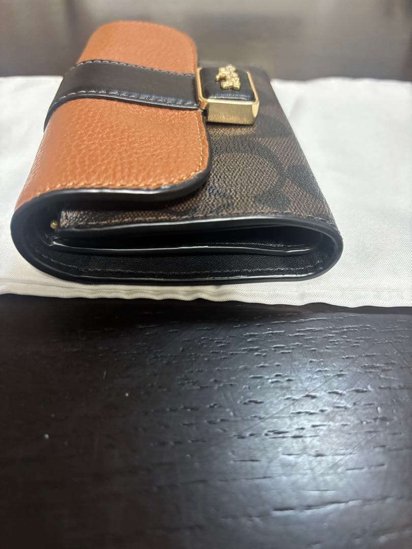 コーチCOACH 三つ折り財布 美品
