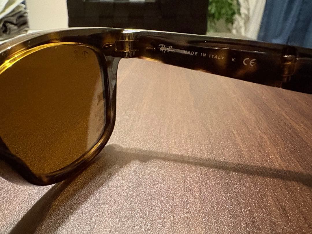 Ray-Ban Folding Wayfarer ブラウン