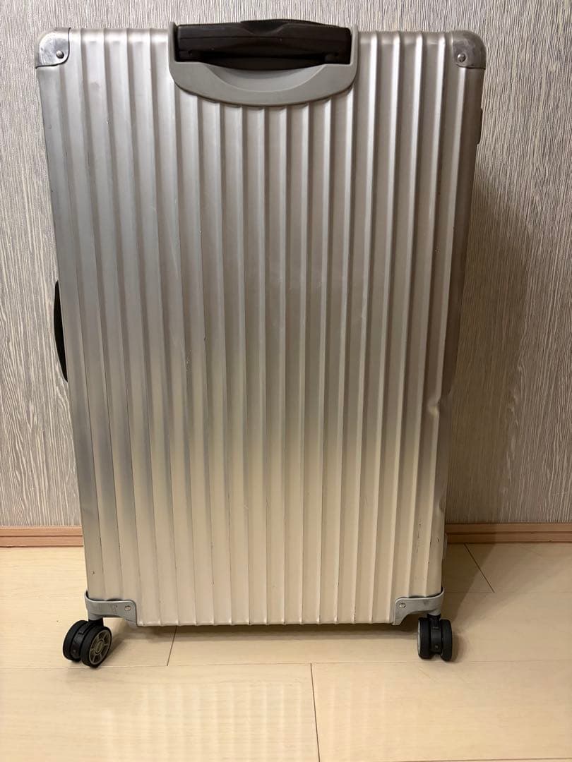 リモワチェックイン L