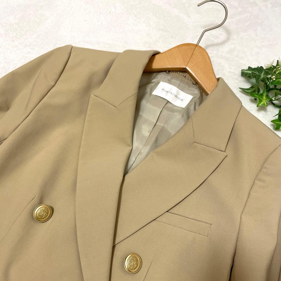【美品】ピンキー＆ダイアン　ダブルブレストジャケット　べージュ　Sサイズ