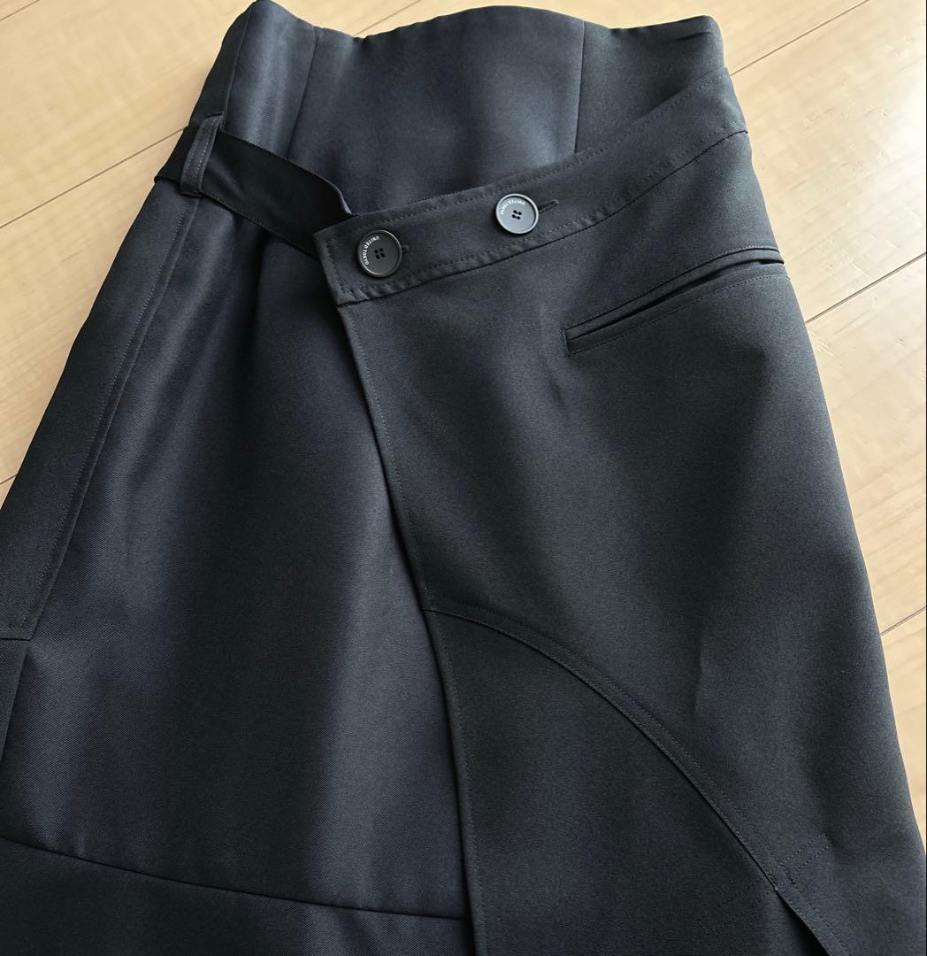 【ユナイテッドトウキョウ】美品 バックラップスカート ブラック ゴム仕様 S