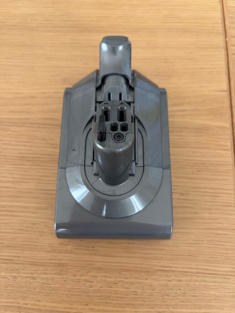 Dyson Digital Slim SV18 バッテリー及び充電器