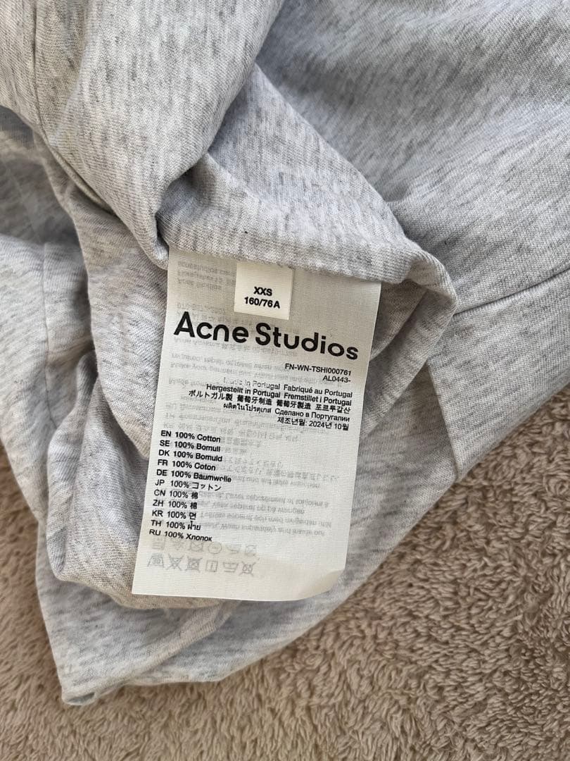 Acne Studios グレー 半袖Tシャツ