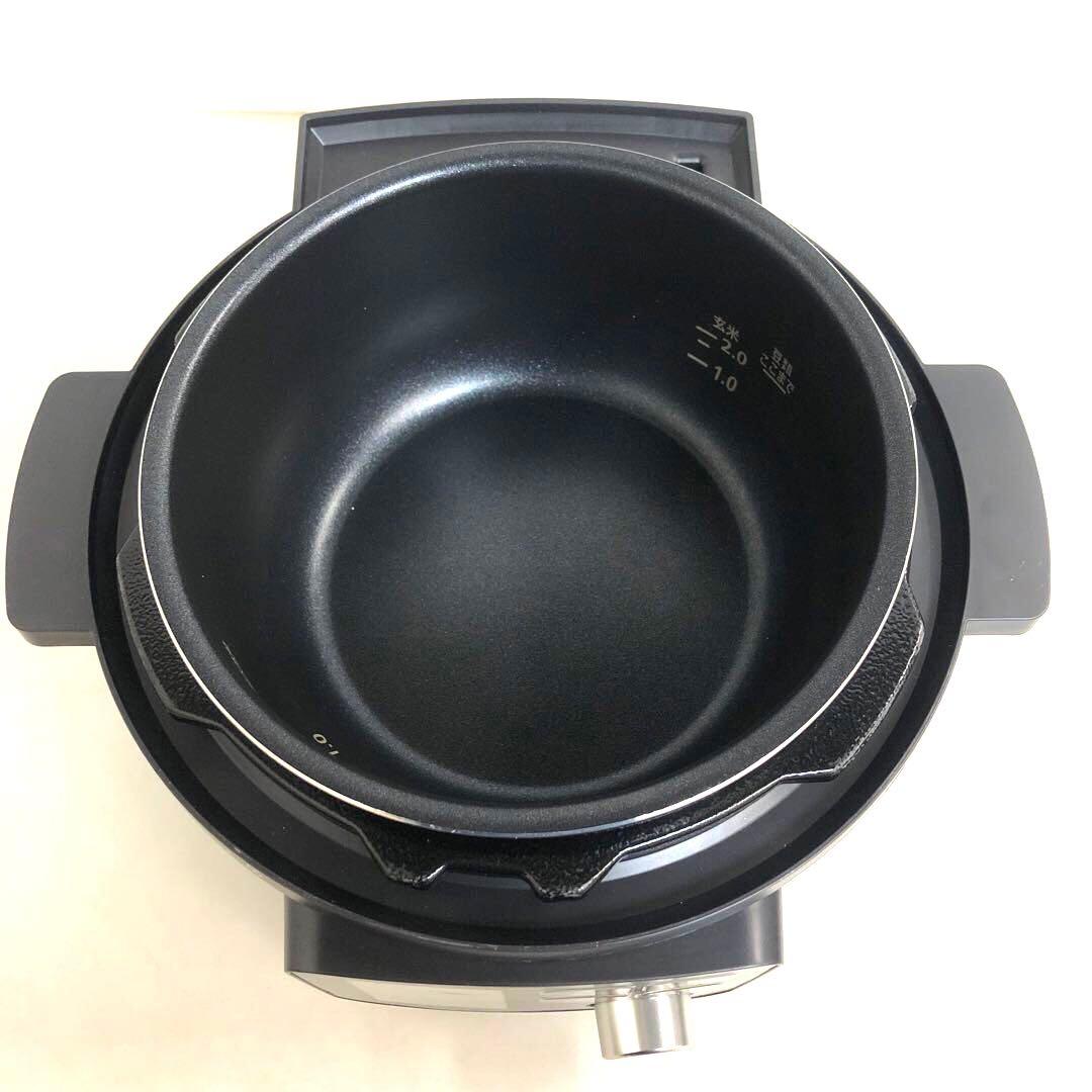 アイリスオーヤマ　電気圧力鍋　KPC-MA2-B 2.2L ブラック　2024年